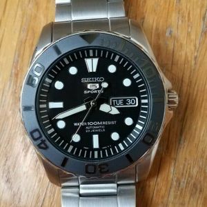 Seiko SNZF17 Sea Urchin Black Yachtmaster Mod Mens Automatic Watch - With  Extras | WatchCharts