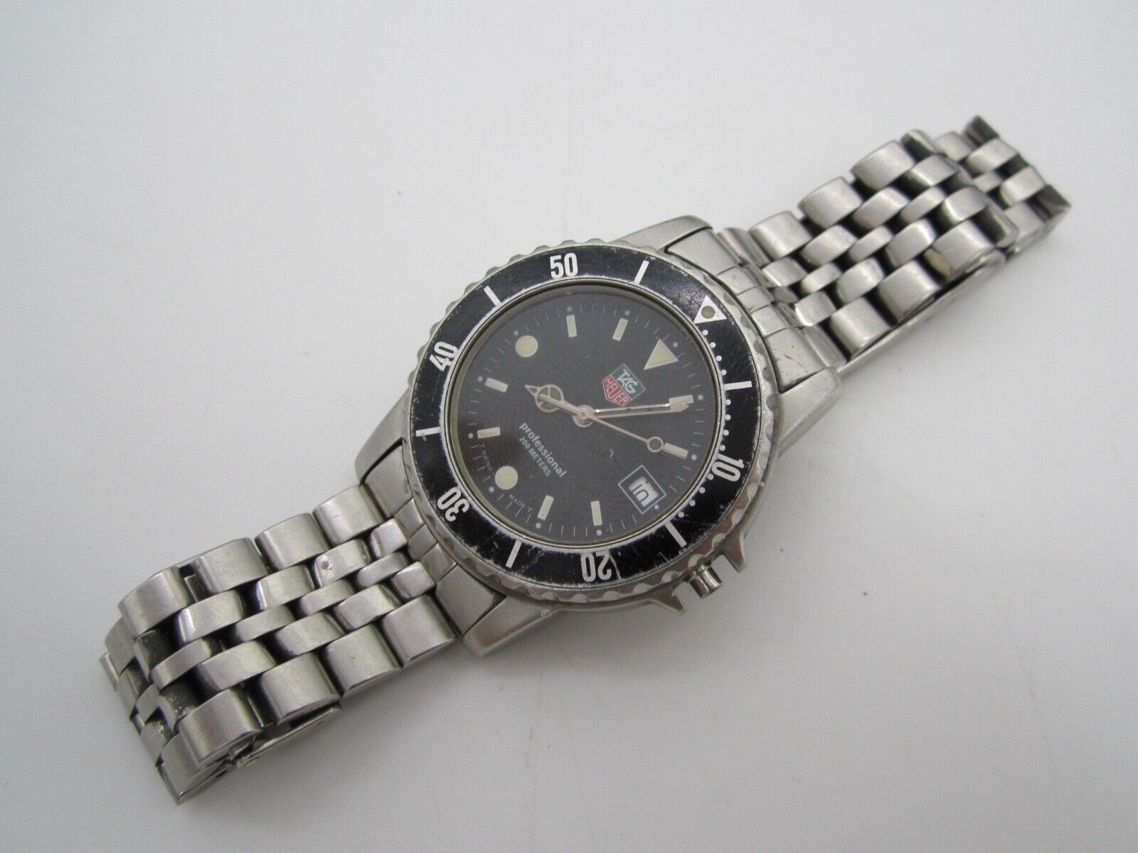 VINTAGE USED QUARTZ TAG HEUER PROFESSIONAL DIVE WATCH WD1210 G 20