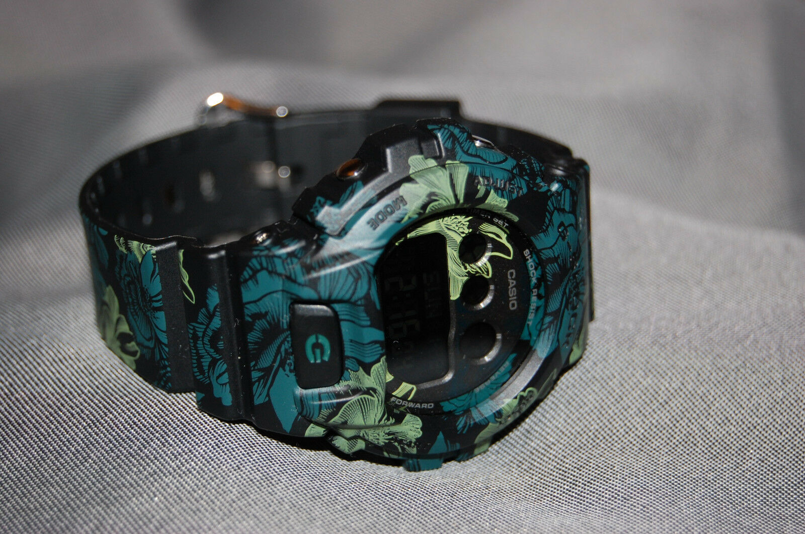 Casio G Shock S Series Green Floral Motif Ladies Watch GMD S6900F 1 NEW BATTERY WatchCharts Marketplace