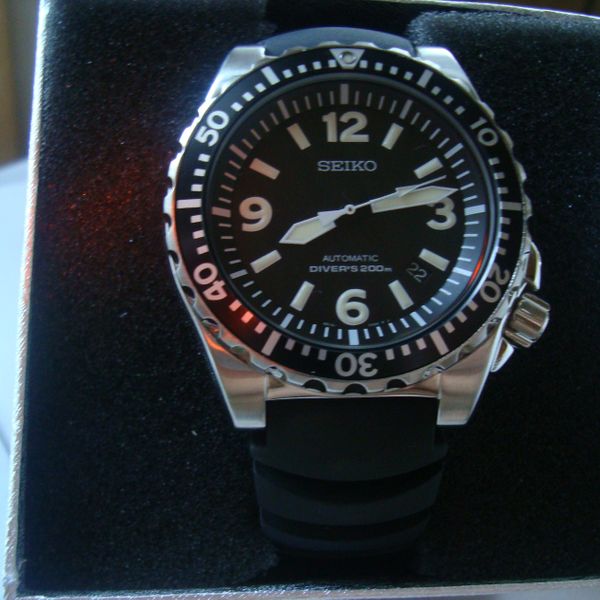 SOLD! Seiko SPORK on rubber, LNIB 200 for quick sale WatchCharts