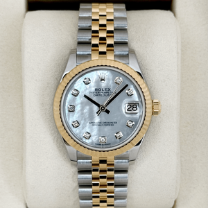 Ladies BULOVA C837508 MOP Diamond Dial Stainless Quartz 