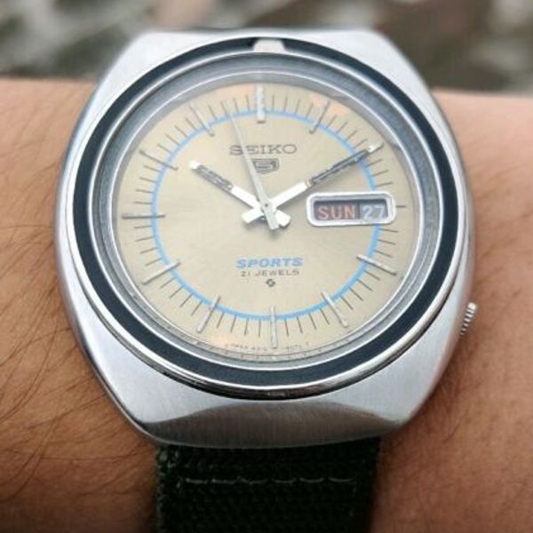 Vintage Seiko 5 Sports 6319-8070 Automatic Movement Japan Made