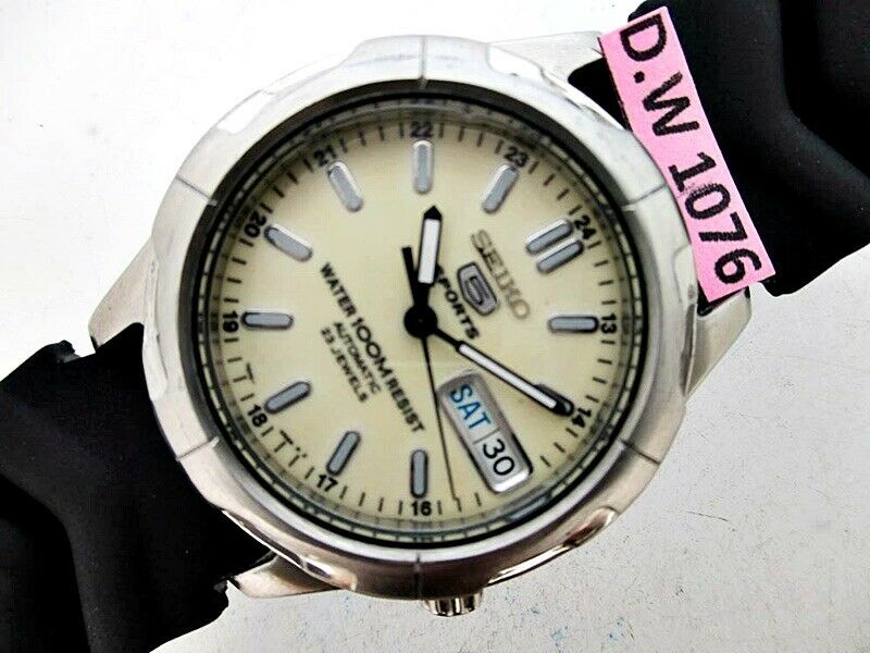 CLASSIC SEIKO 5 SPORTS 7S36 00B0 SEE THRU AUTO DAY DATE MENS CLASSIC SEIKO 5 SPORTS 7S36 00B0 SEE THRU AUTO DAY DATE MENS
