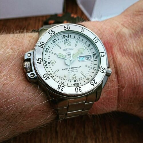 seiko landshark
