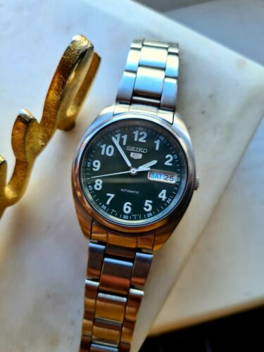 Vintage Green 2005 SEIKO 5 Men's Japan Automatic Watch 7S26-0430