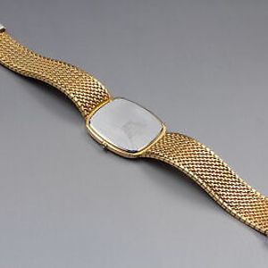 New Battery [N MINT] Vintage Seiko Dolce 8N40-5040 Gold Dial Qz