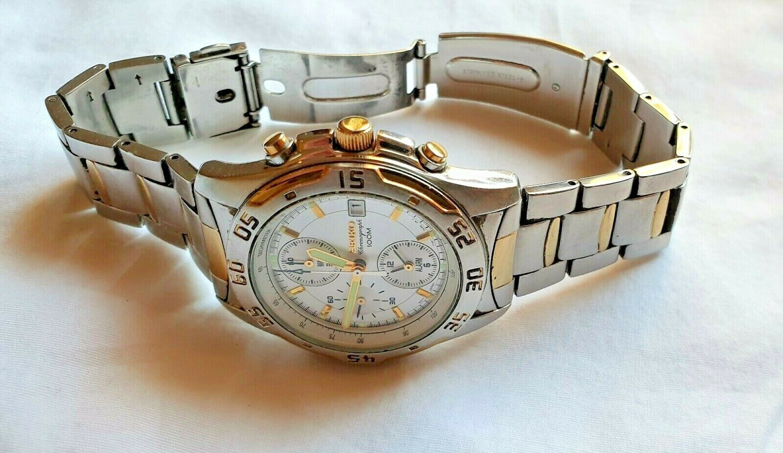 Seiko 7T62 0CD0 Men s Quartz Alarm Chronograph Watch Two Tone