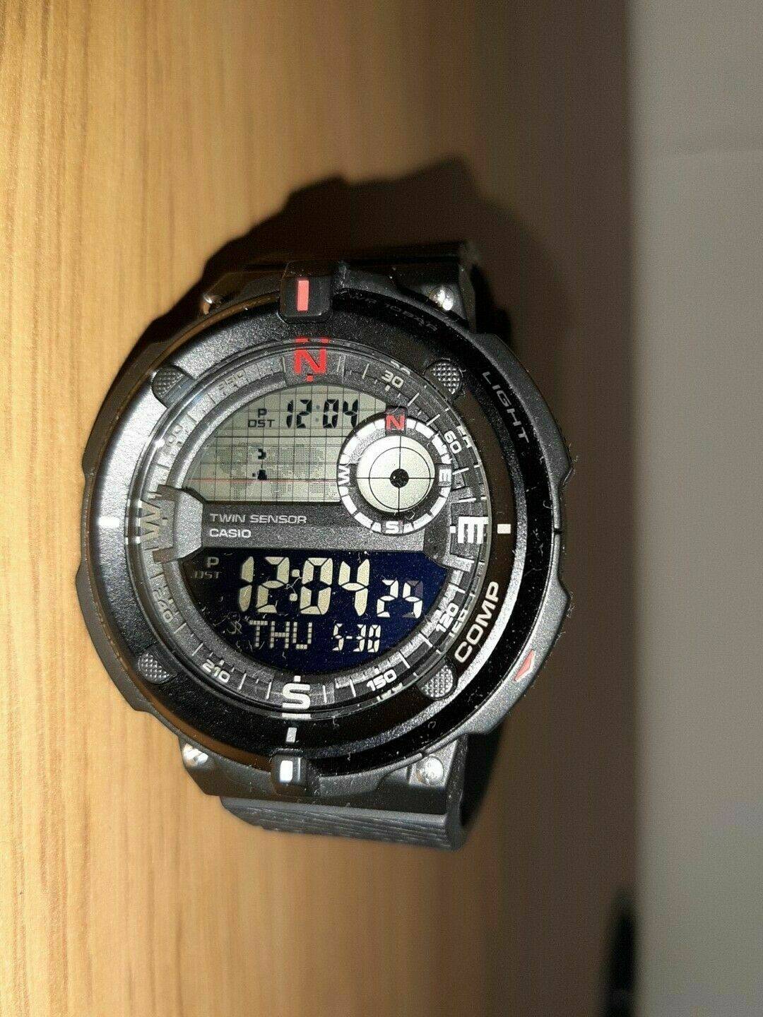 casio men's twin sensor sgw600h