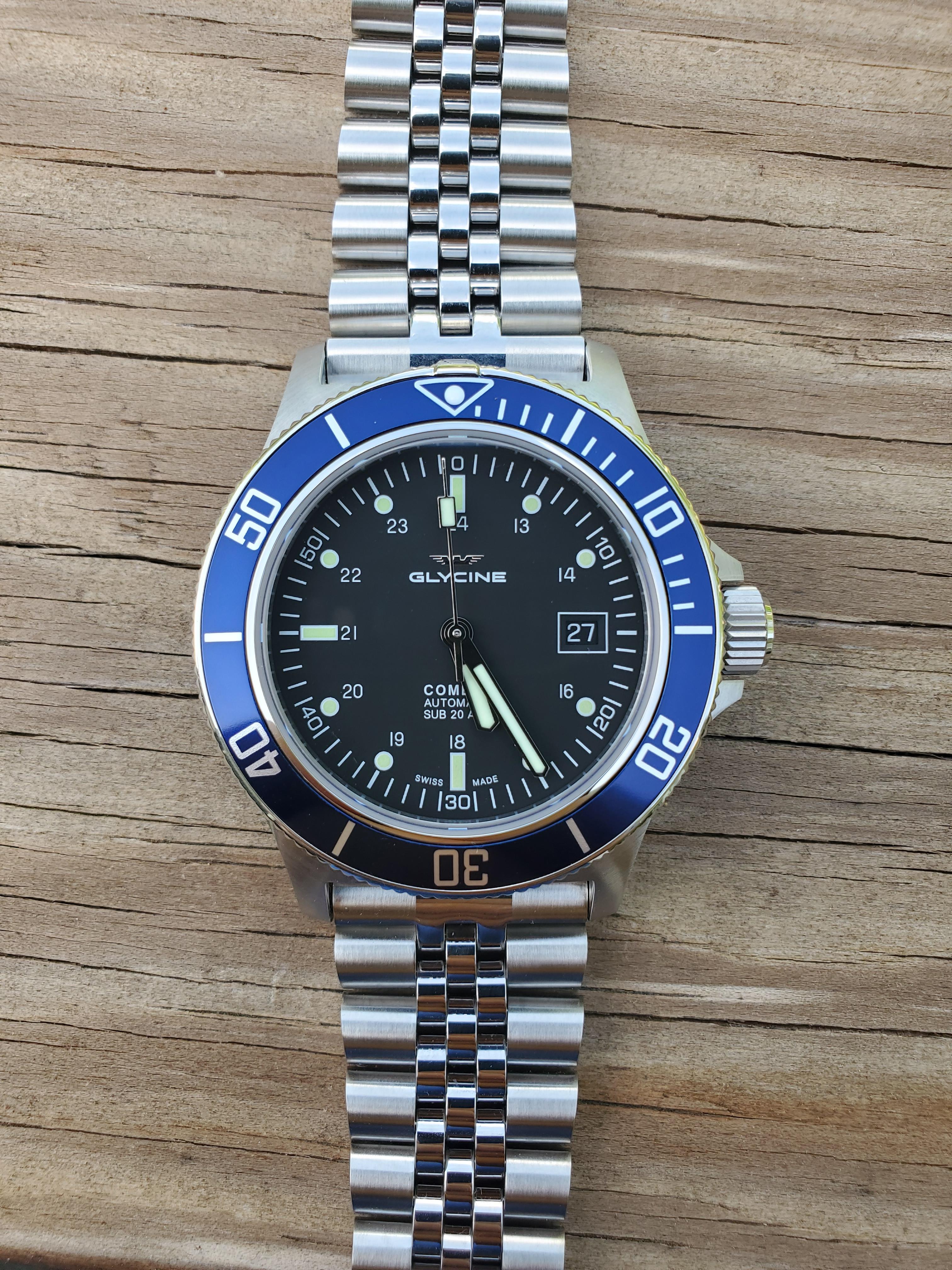 WTS Glycine Combat Sub GL0094 with Strapcode Jubilee and Straps