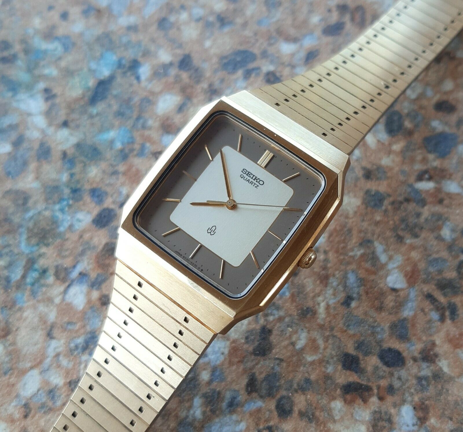 Vintage Seiko Quartz 6030 5490 April 1982 SGP Dress Watch Gold