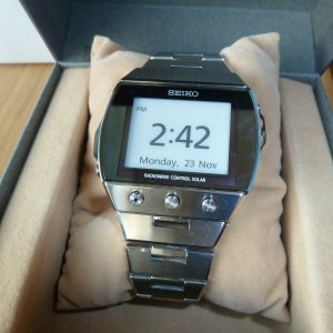 Seiko Brightz SDGA001 S770-0AA0 Active Matrix EPD digital quartz lcd watch  + box | WatchCharts