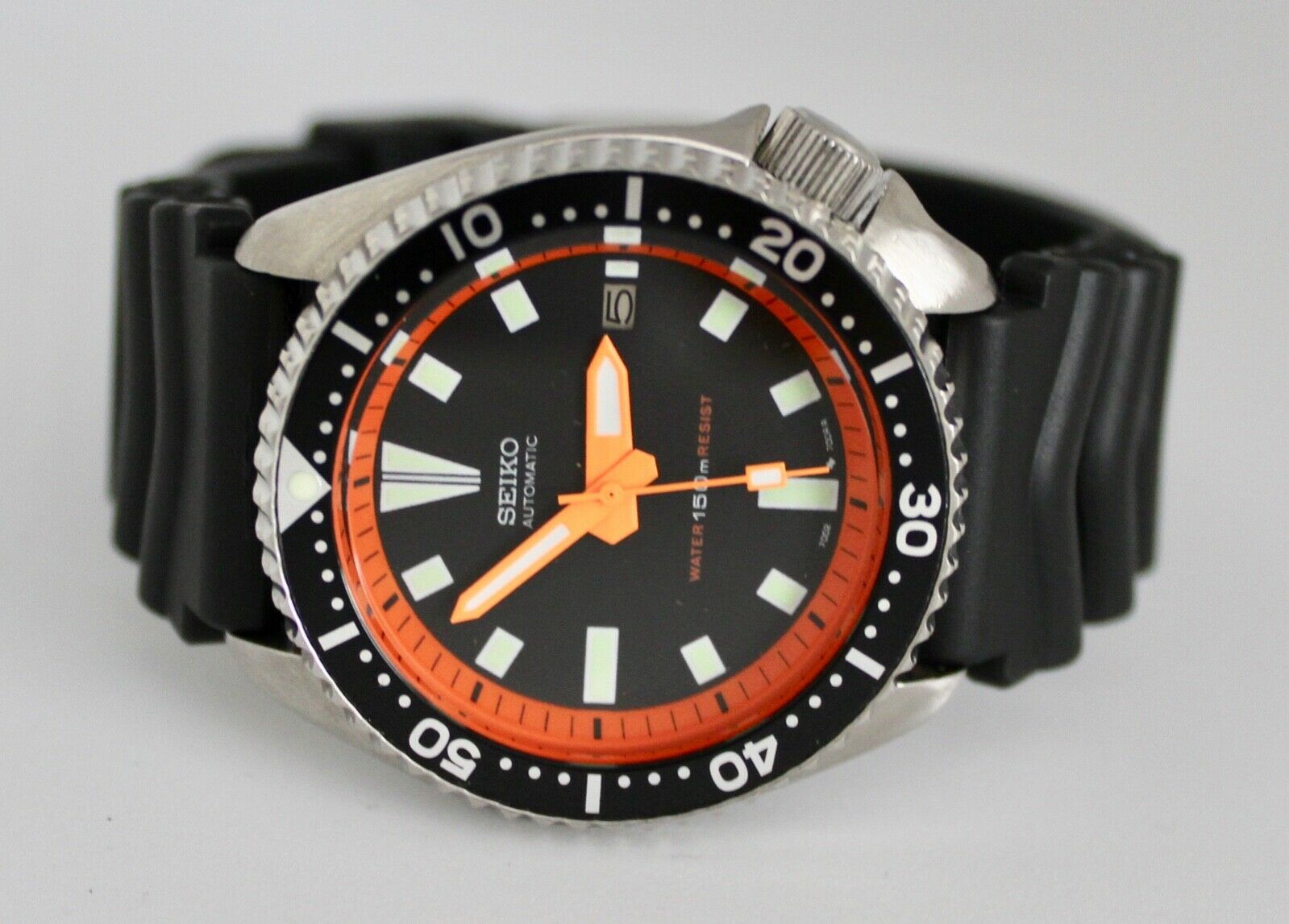 Seiko Diver Watch 7002 Automatic black dial - Orange chapter ring |  WatchCharts