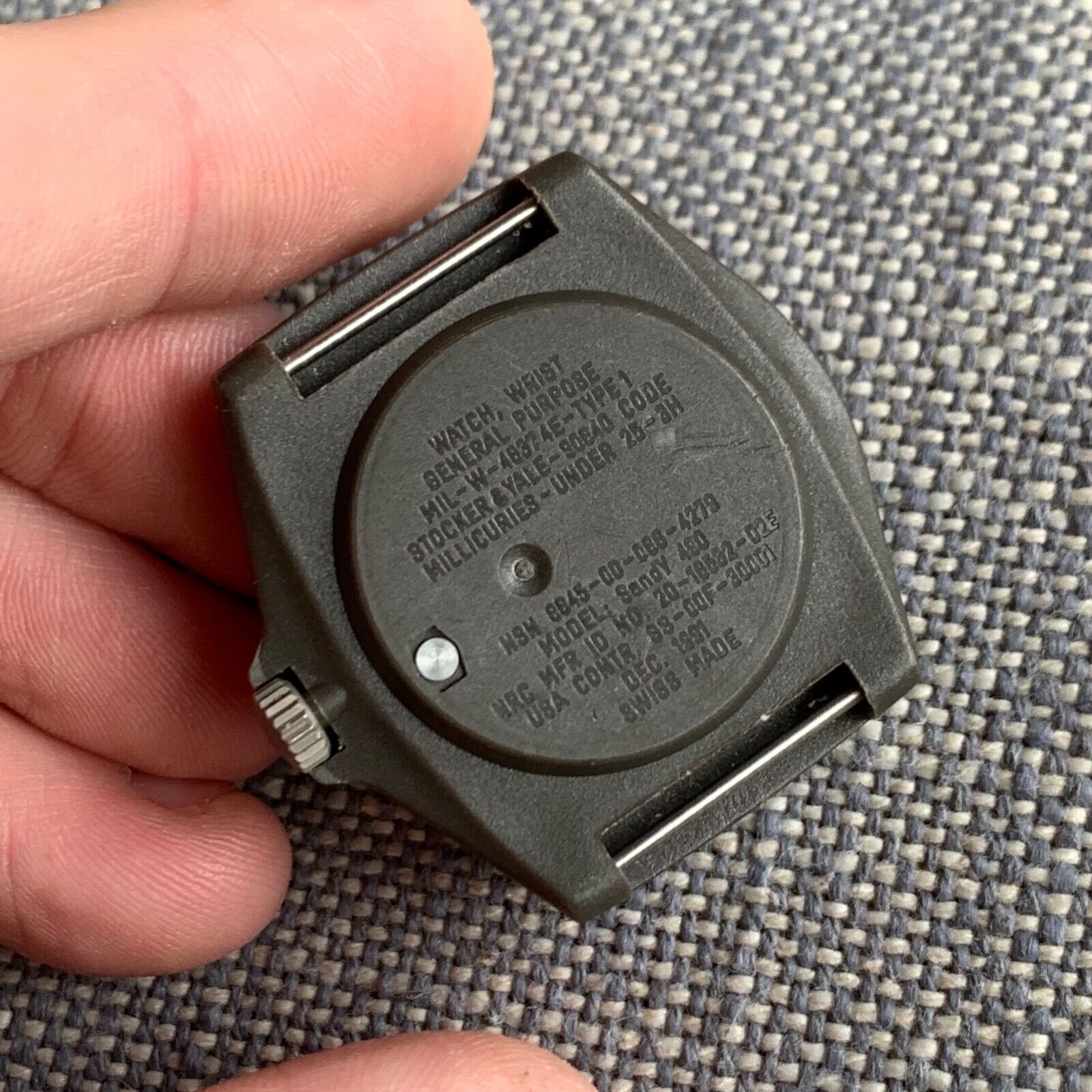 591b0d42-7dac-430f-81e2-