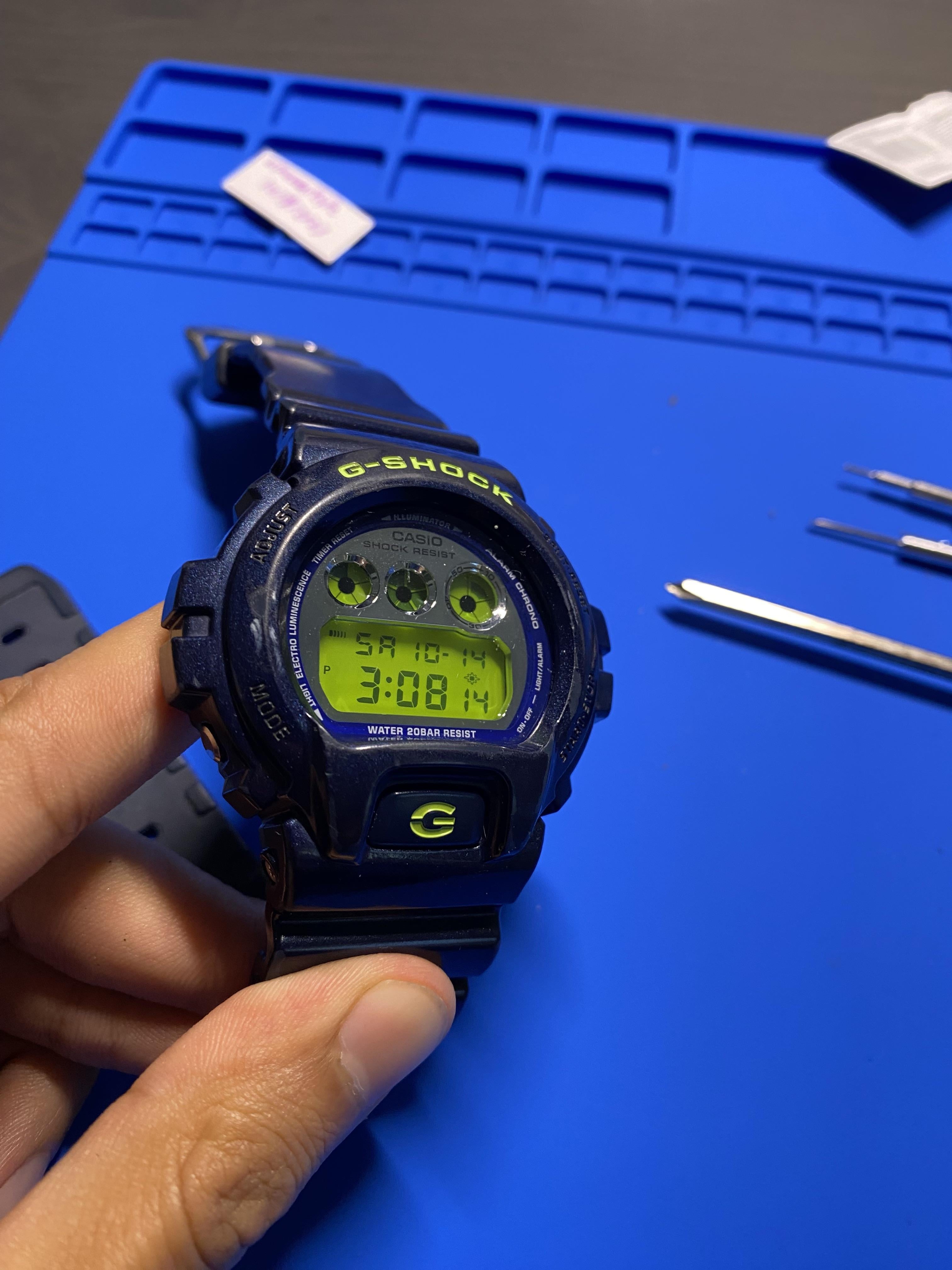 WTS] Casio G-Shock Watch DW-6900SB 1289 Navy Blue Neon Green Crazy