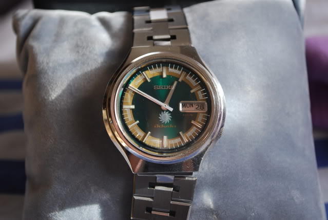 FS: Seiko Advan 7019-7160 Green Emerald Dial | WatchCharts