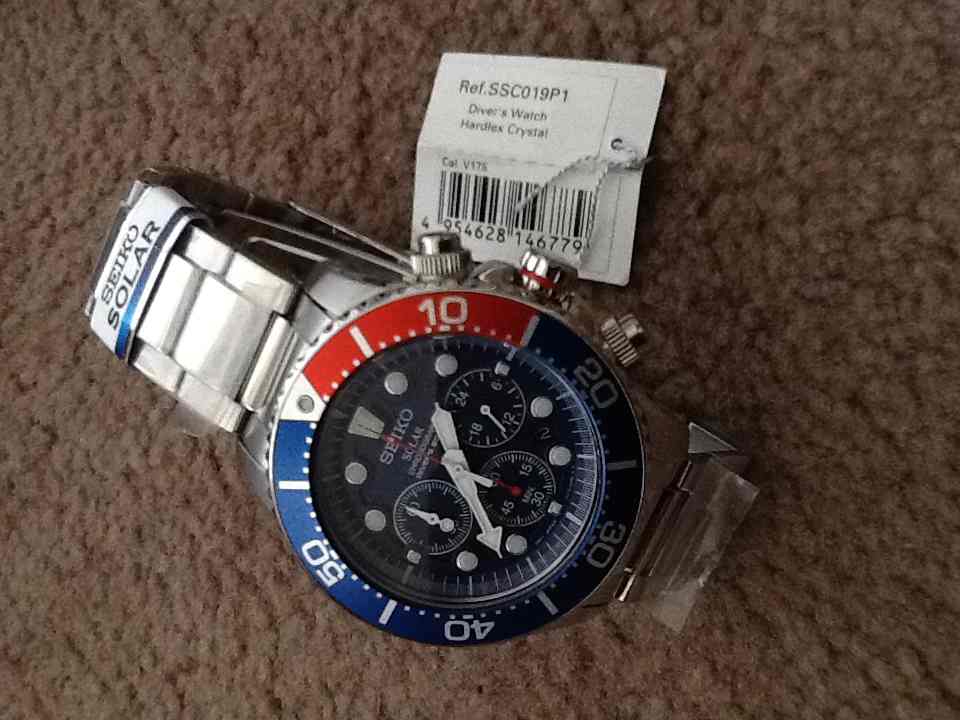 seiko solar chronograph diver pepsi