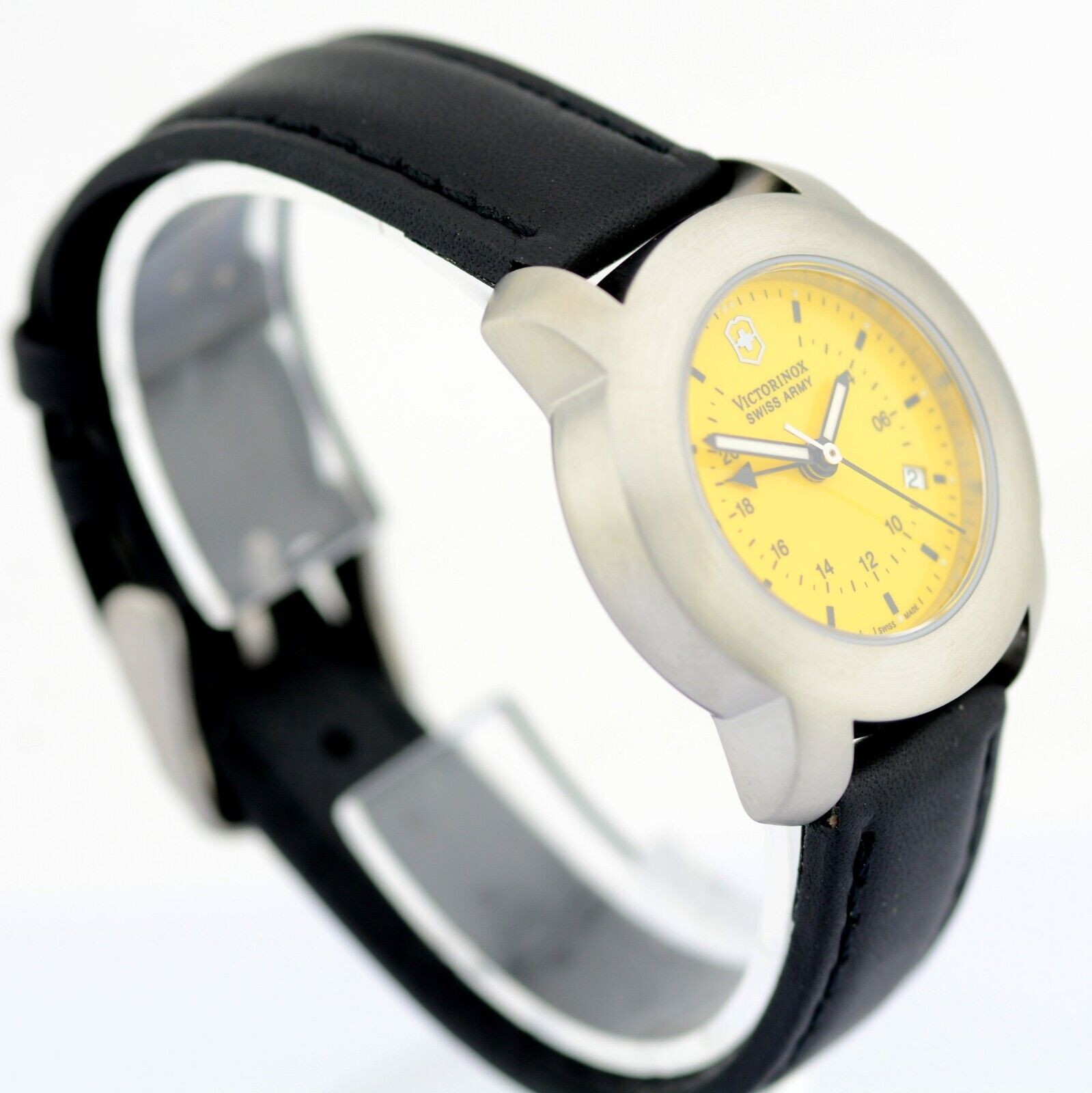 Victorinox / V7-03 GMT S Date | WatchCharts Marketplace