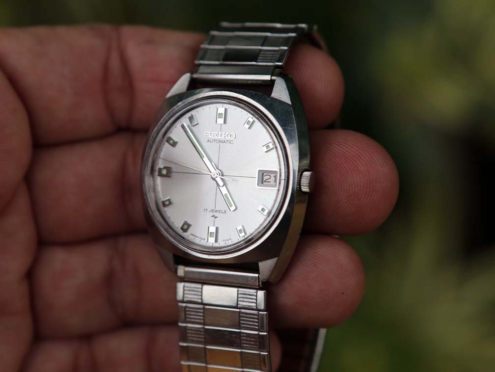 SOLD: Vintage Seiko 7005-7052 Automatic - Super Affordable | WatchCharts