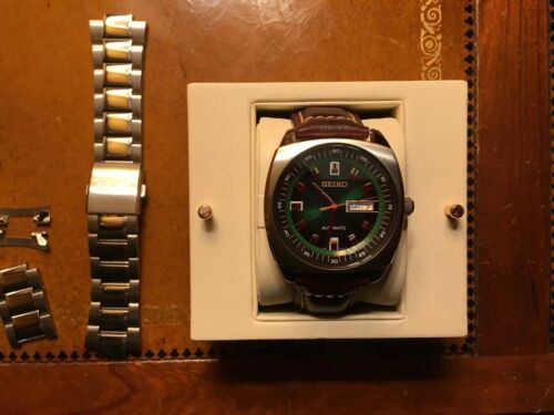 Seiko Green Dial Automatic Watch 7S26 04B0 Extra Strap Excellent