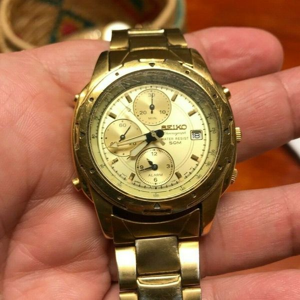 Seiko chronograph 50m gold on sale