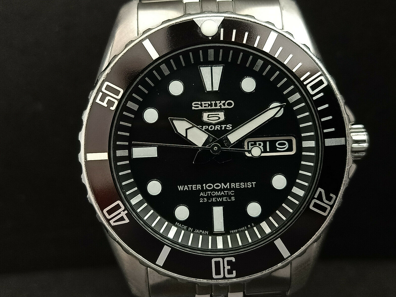 PRE-OWNED SEIKO 5 SPORTS 7S36-03C0 SNZF17 SEA URCHIN AUTOMATIC