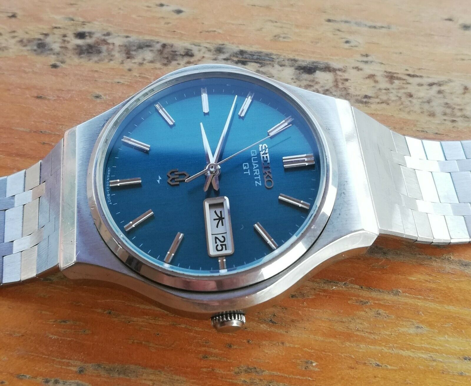 Vintage Seiko Quartz QT JDM 0823 8000 November 1974 Kanji
