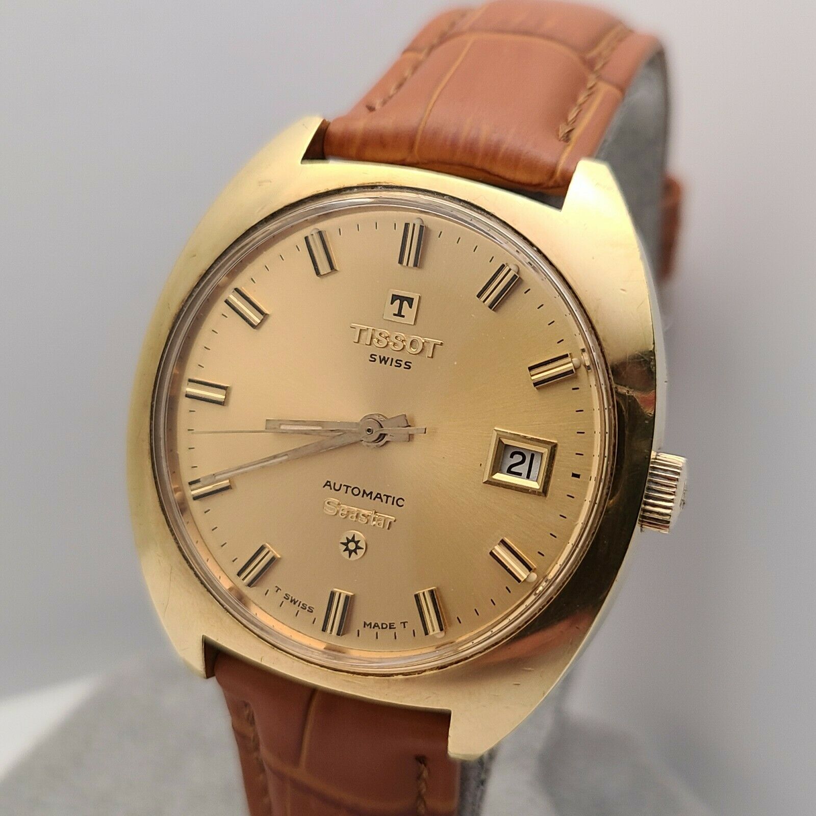 Tissot seastar automatic hotsell vintage 1960s mens gold