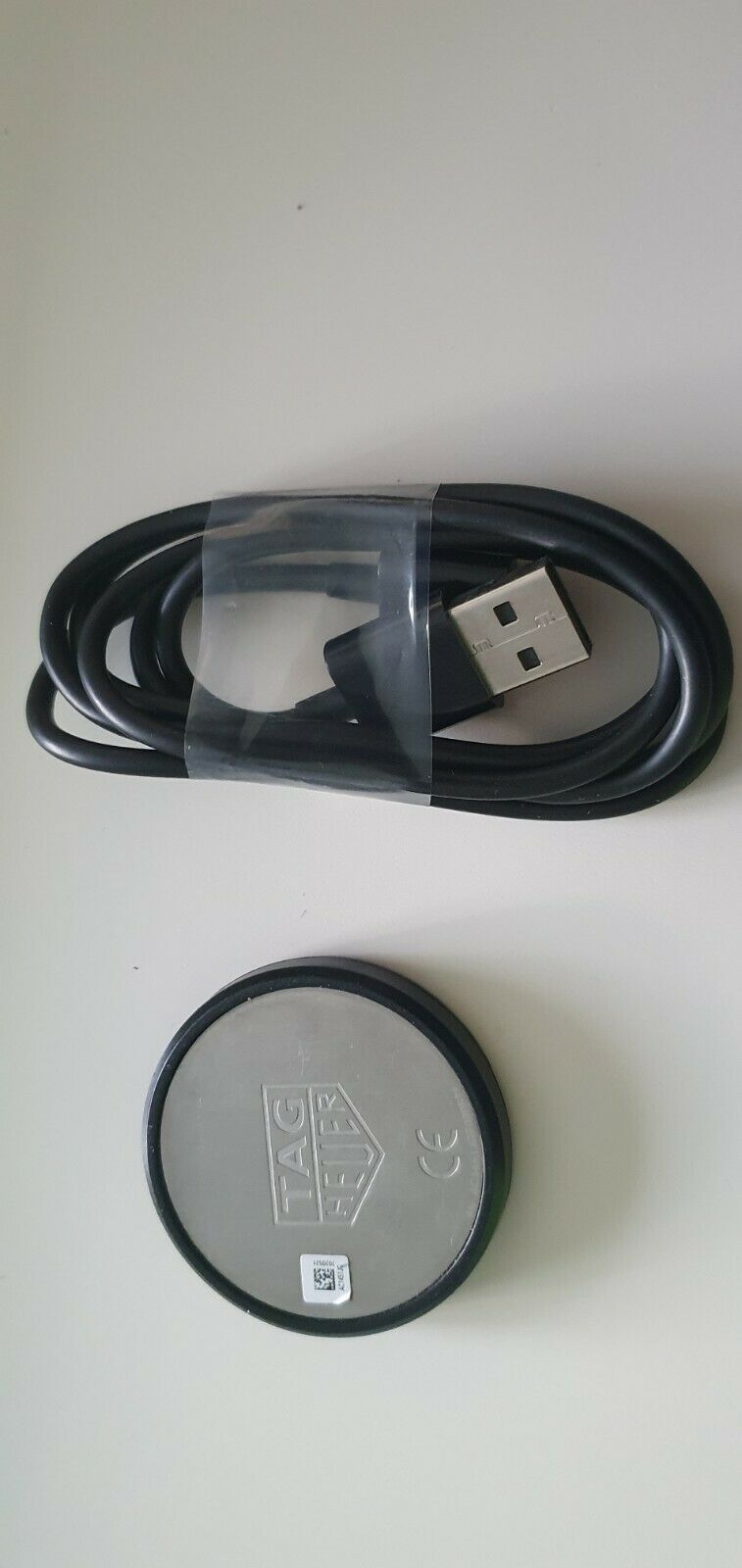 GENUINE TAG HEUER CONNECTED MODULAR 45 CHARGER USB CABLE EB0091