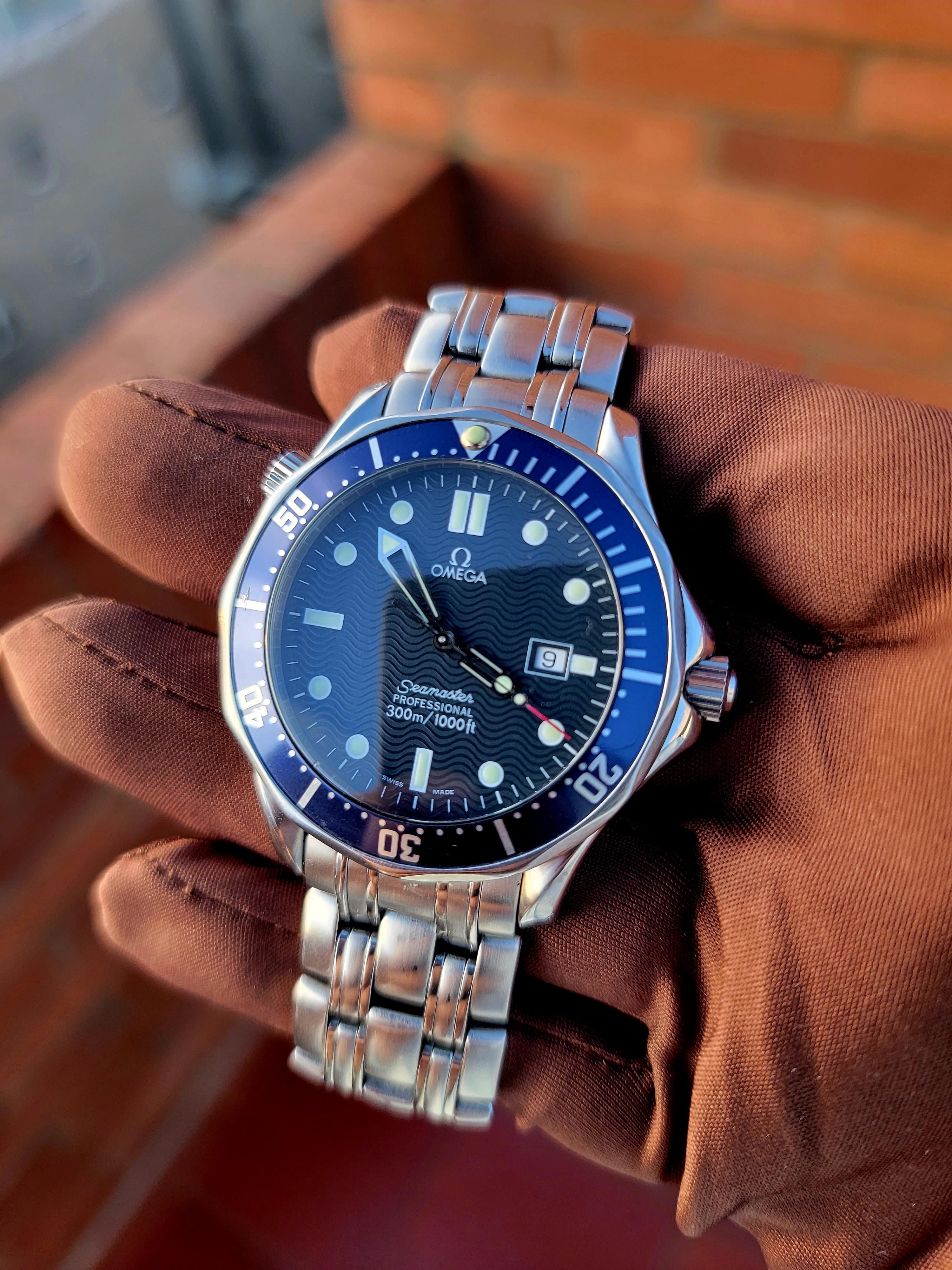 FS Omega Seamaster Pro 300M 007 Goldeneye ref. 2541.80.00 WatchCharts Marketplace