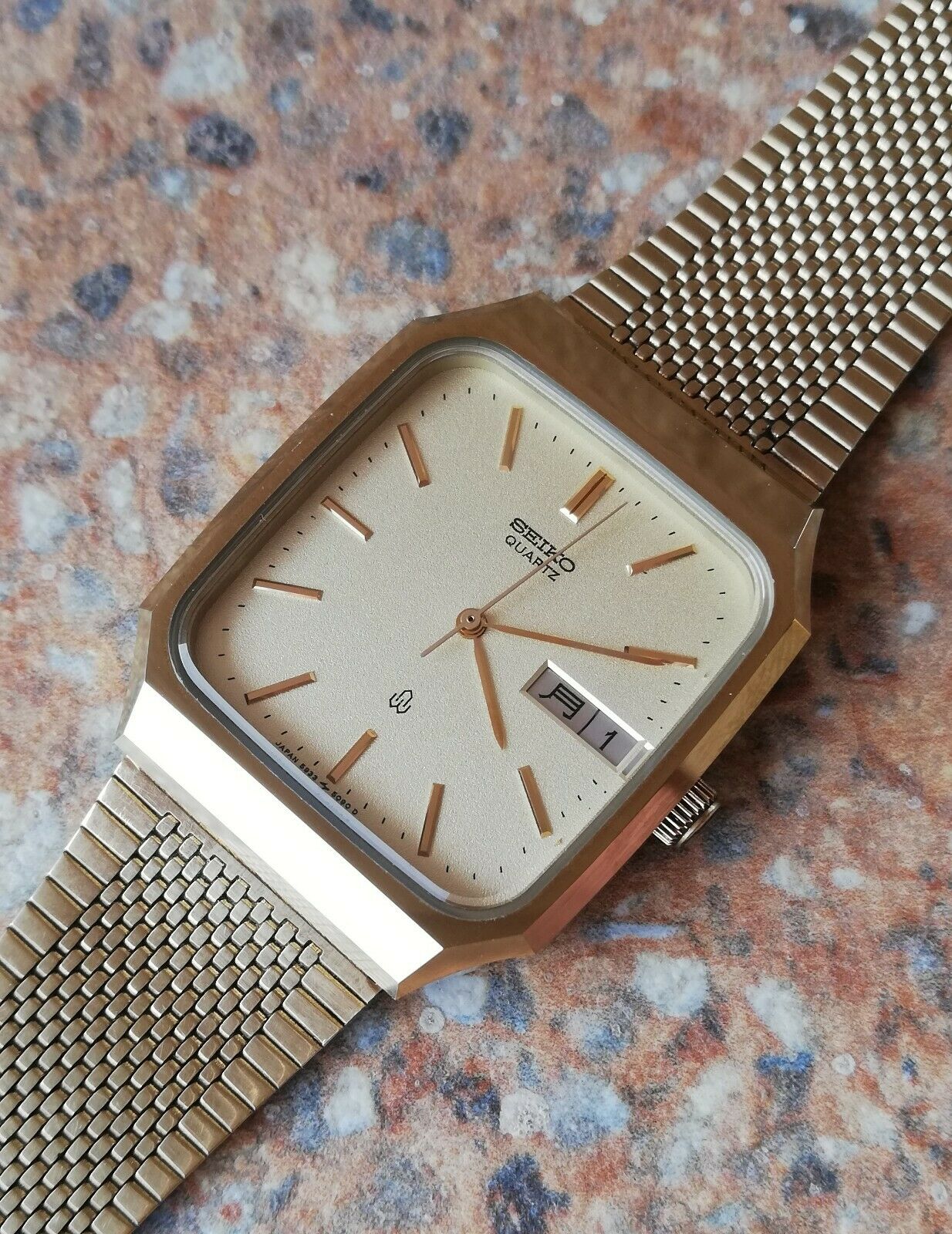 5a8a1263-0324-435a-b642-