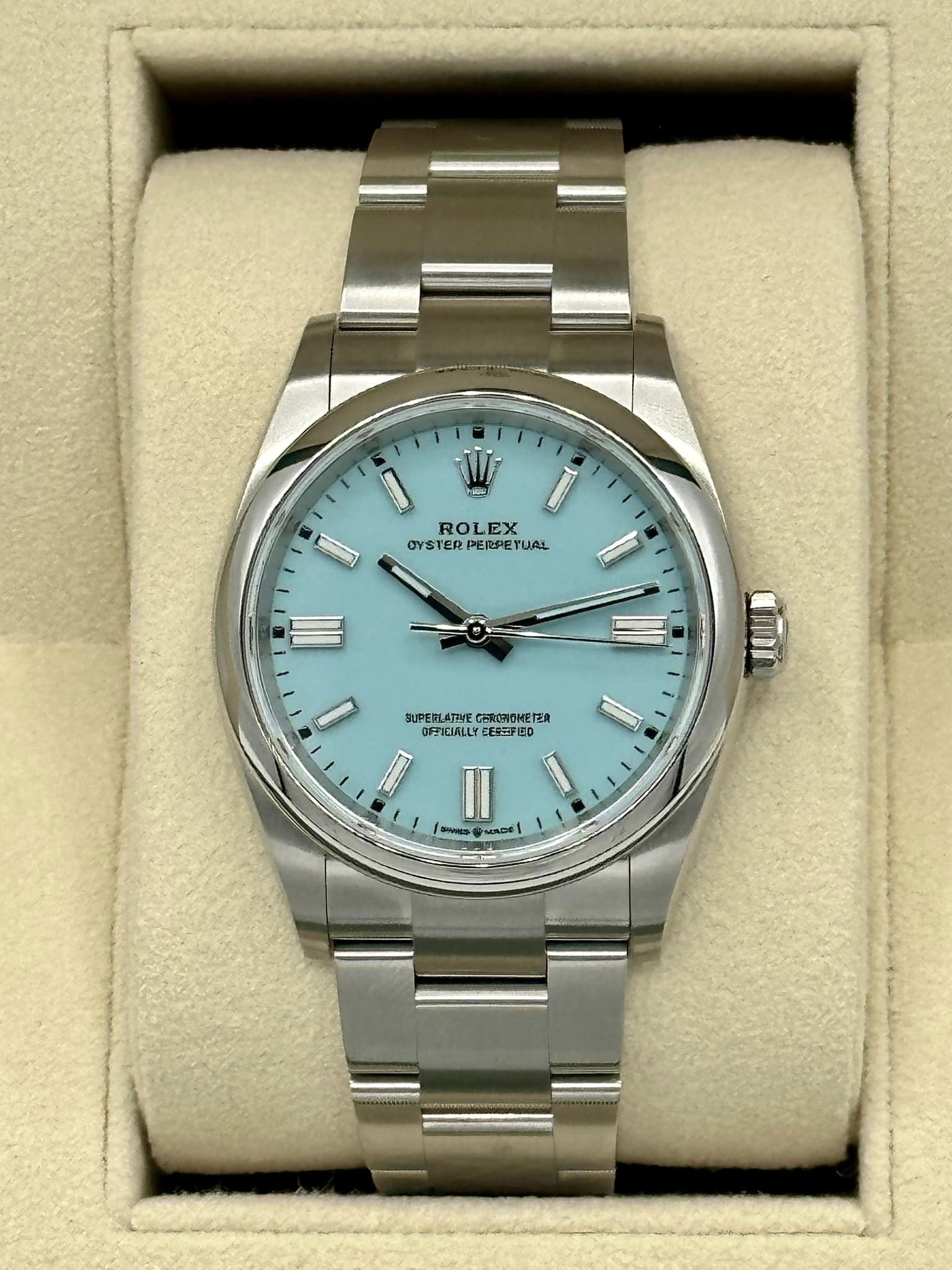 Rolex Oyster Perpetual 126000 in Stainless Steel