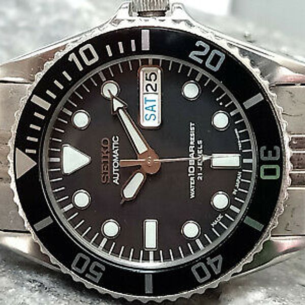 SEIKO DIVER 7S26 0050 SKX023J 10 BAR RESIST AUTOMATIC MEN S WATCH S N 570697 WatchCharts Marketplace