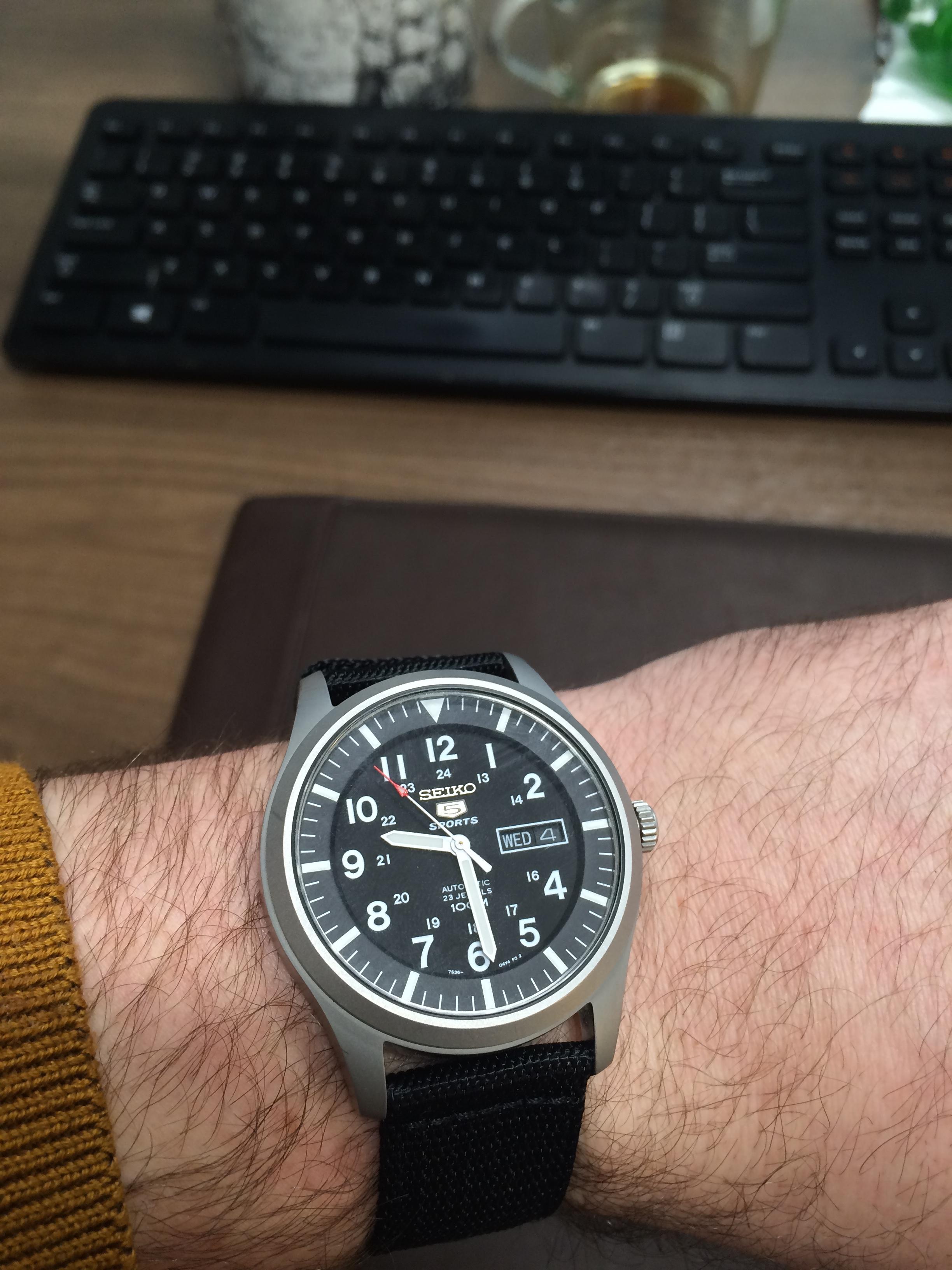 seiko 5 automatic snzg15k1