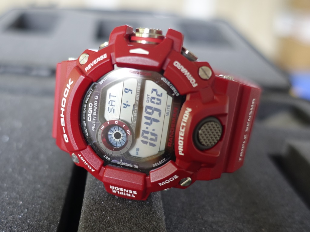 FS Casio G Shock Rangeman GW9400 1 with brand new RD red bezel