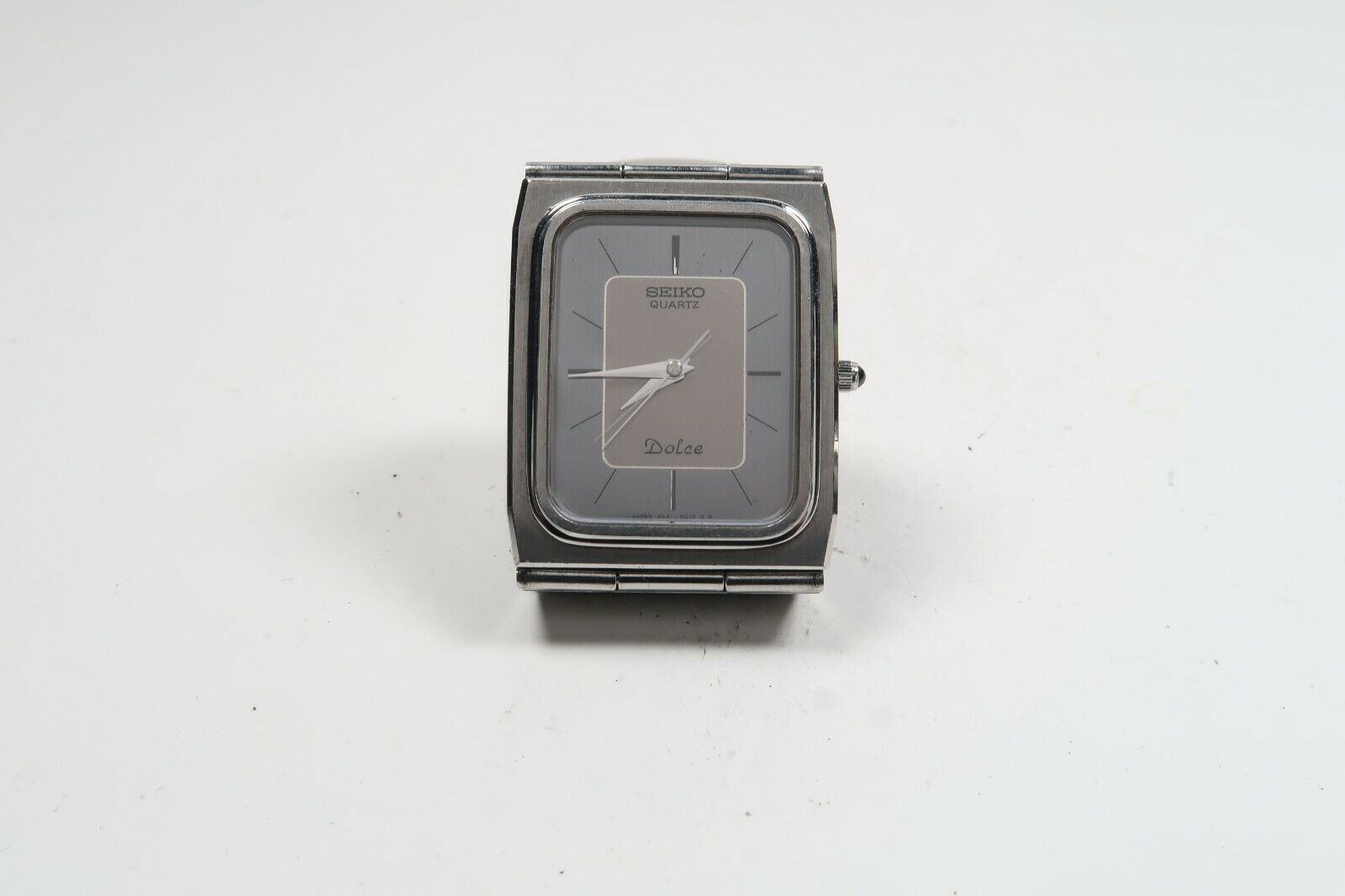 SEIKO Dolce 腕時計 ステンレスシルバー9521-5000 SEIKO Dolce 腕時計 ステンレスシルバー9521-5000 Vintage SEIKO