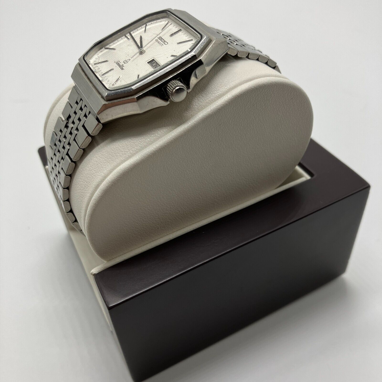 Seiko 5933-5120 Silver Wave Men's Quartz Watch Stainless Steel