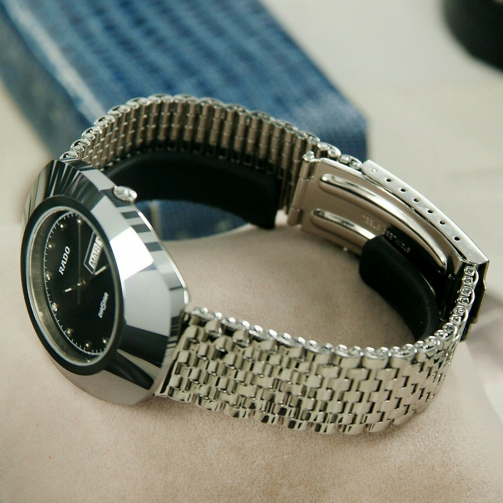 Rado Diastar Quartz 114.0391.3 Men's Watch | WatchCharts Marketplace