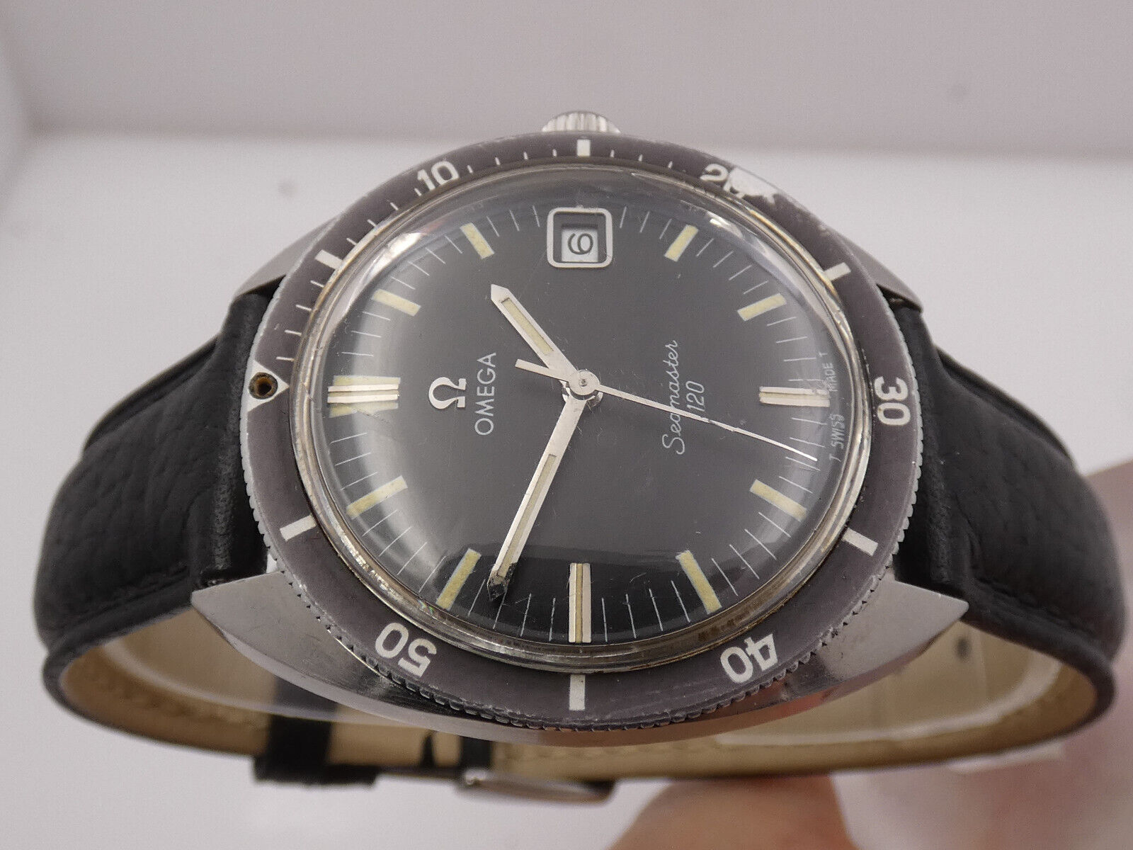 時計 OMEGA Seamaster 120m Omega Seamaster 120M 136.027 Price as of June 2026 | WatchCharts