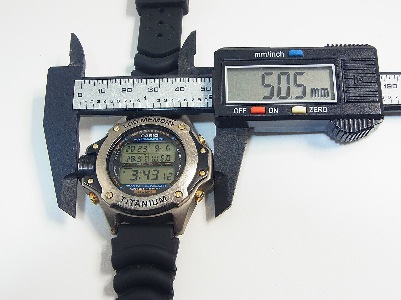 Casio DEP-700 Log Memory Thermo Temp Titanium Qz Diver Watch All Working  Rare | WatchCharts Marketplace