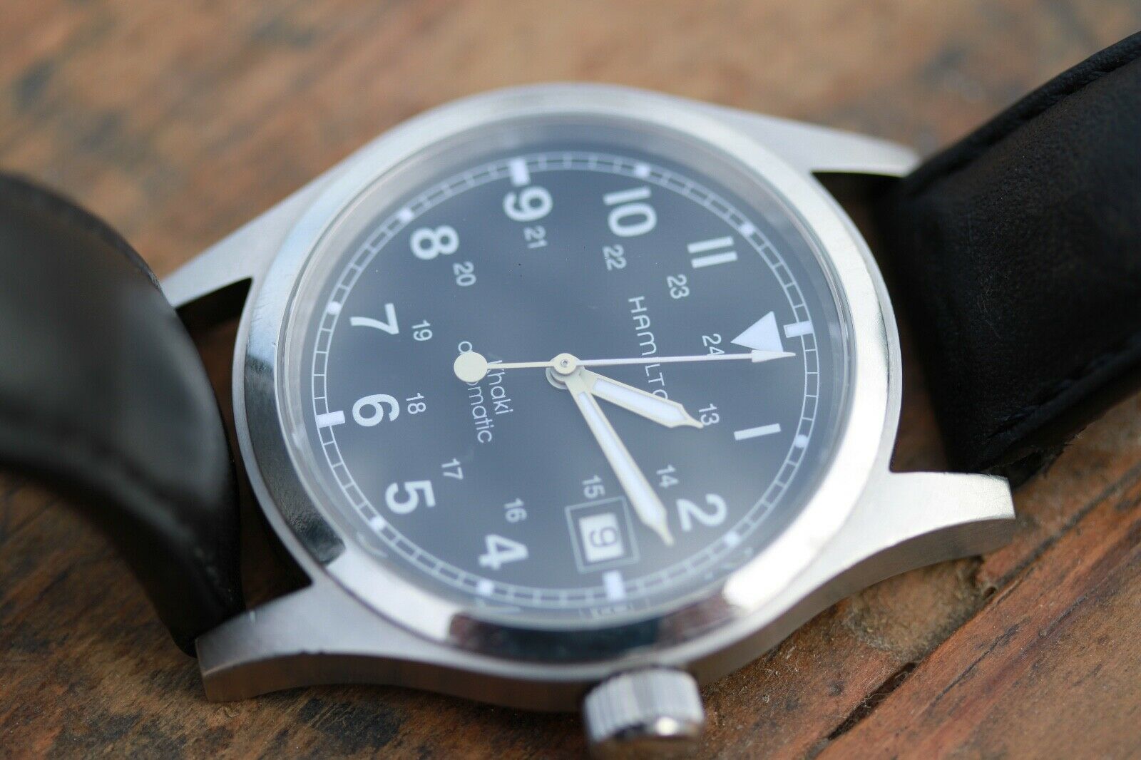 Hamilton H704150 Khaki Field Automatic 38mm Black Leather