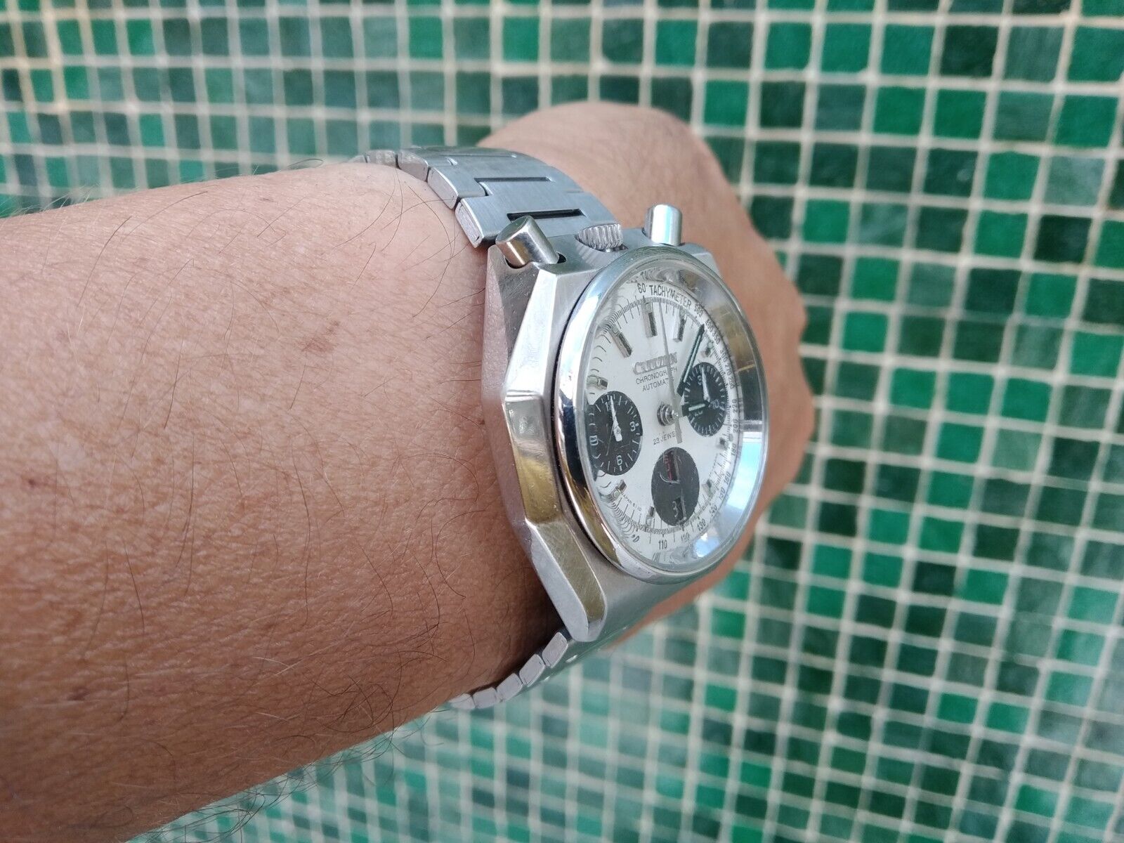 Citizen 8110 Panda Octagon Bullhead 67-9353 Automático Cronógrafo