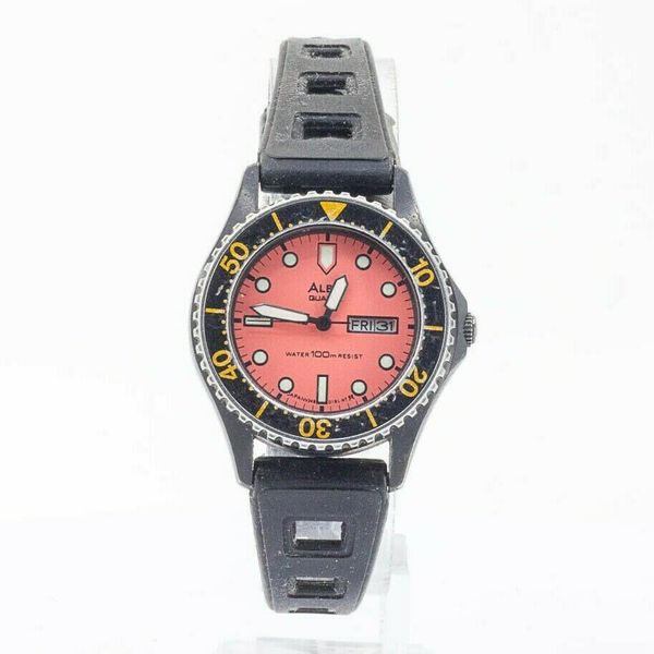 Vintage ALBA (SEIKO) QUARTZ V248-0070 LADIES DIVER WATCH JAPAN