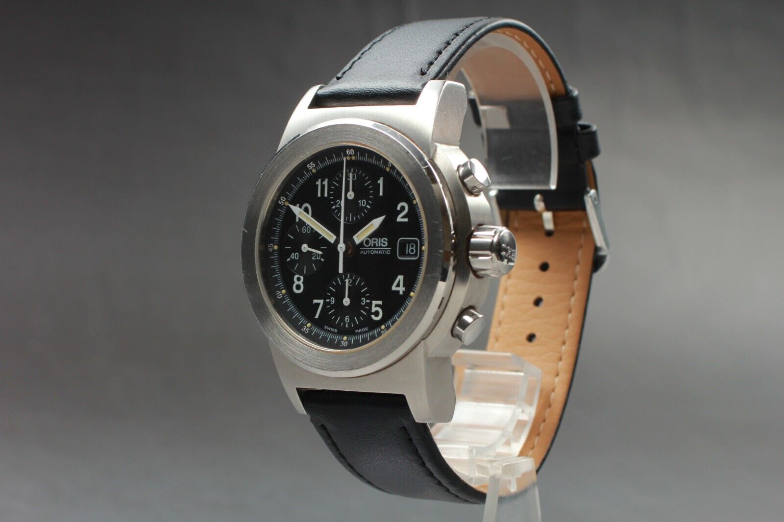 Near MINT ORIS Big Crown 7511 Black Chronograph Date 50m