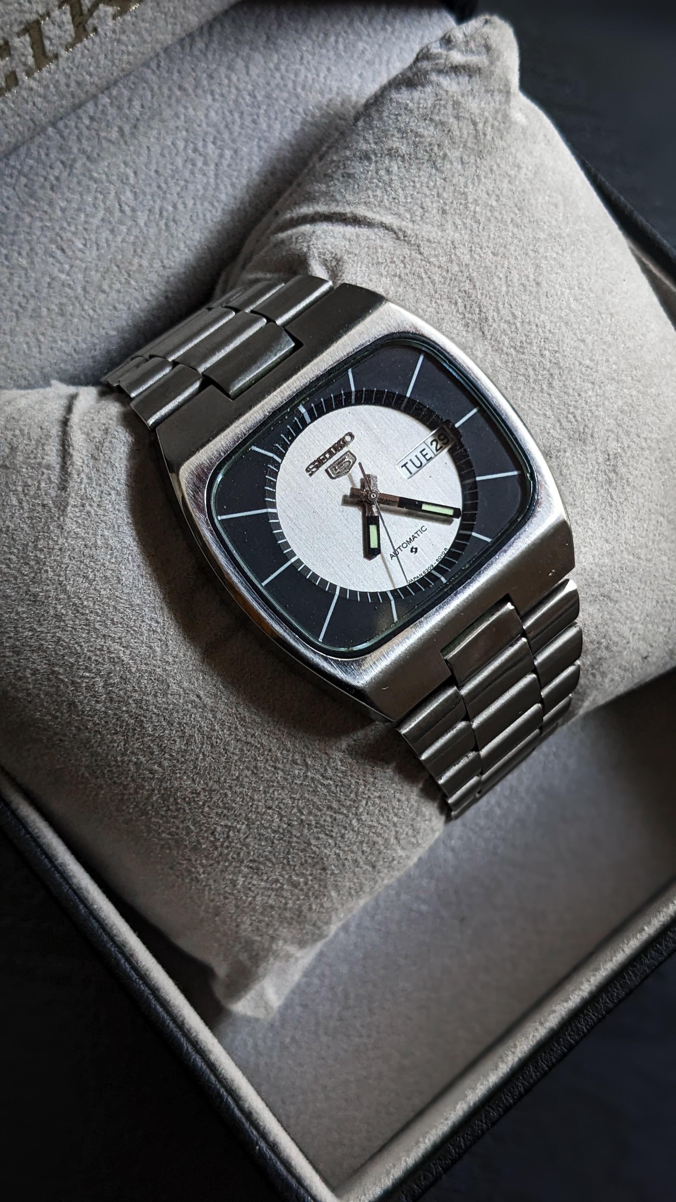 wts] Vintage 1978 Seiko 5 Automatic Recessed Dial Arabic Day-Date
