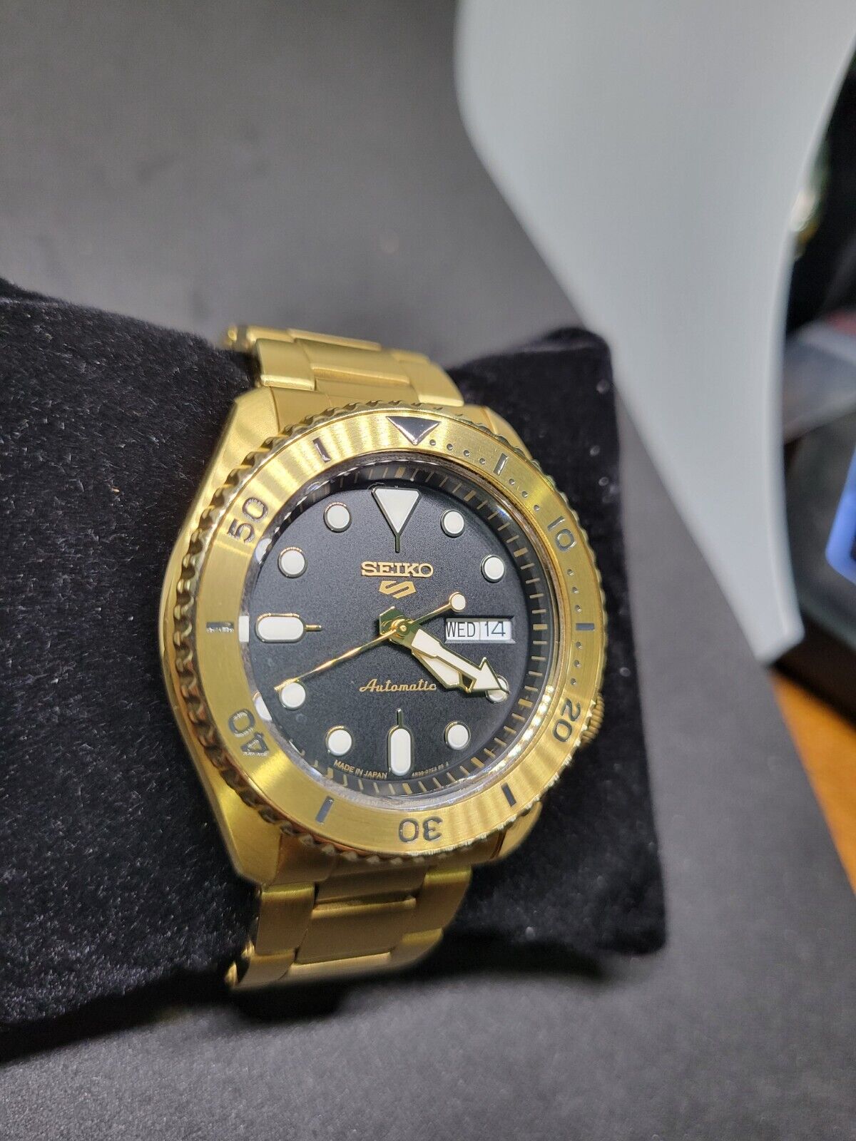 Seiko 5 Sports Automatic SRPK18 4R36-15F0 42mm Gold Tone Bracelet