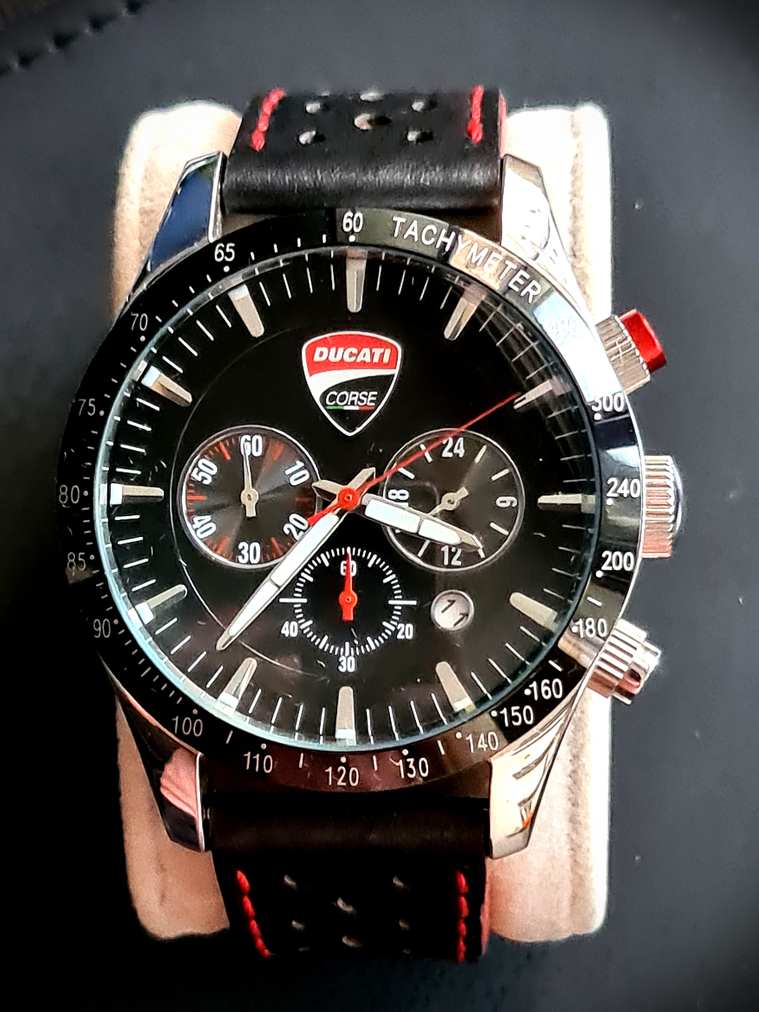 Chronograph | Ducati WatchCharts Corse Watch
