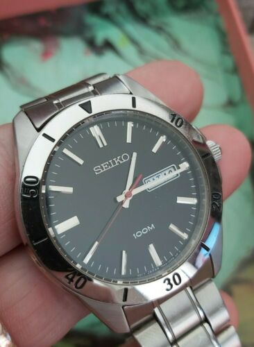 2003 SEIKO Mens Quartz Diver Sports Watch with Day Date 7N43