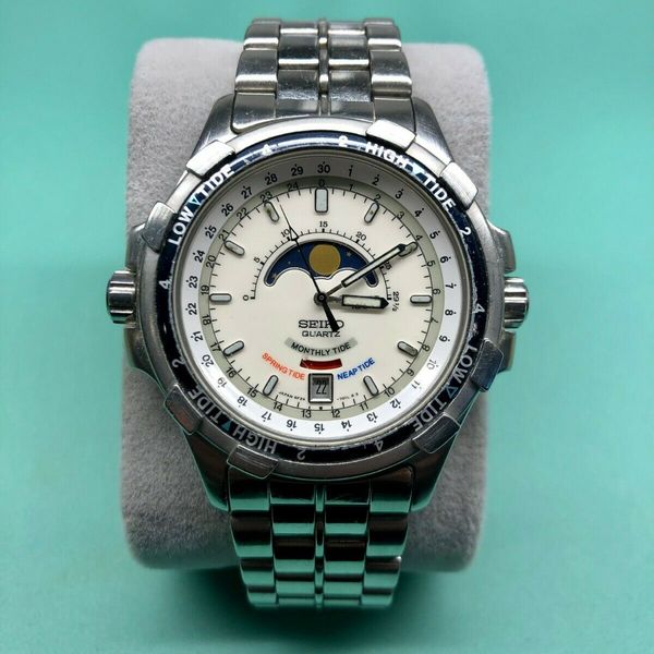 RARE Seiko Tide and Moon Phase Chronometer Sports 150m Quartz Watch 6F24- 7010 | WatchCharts