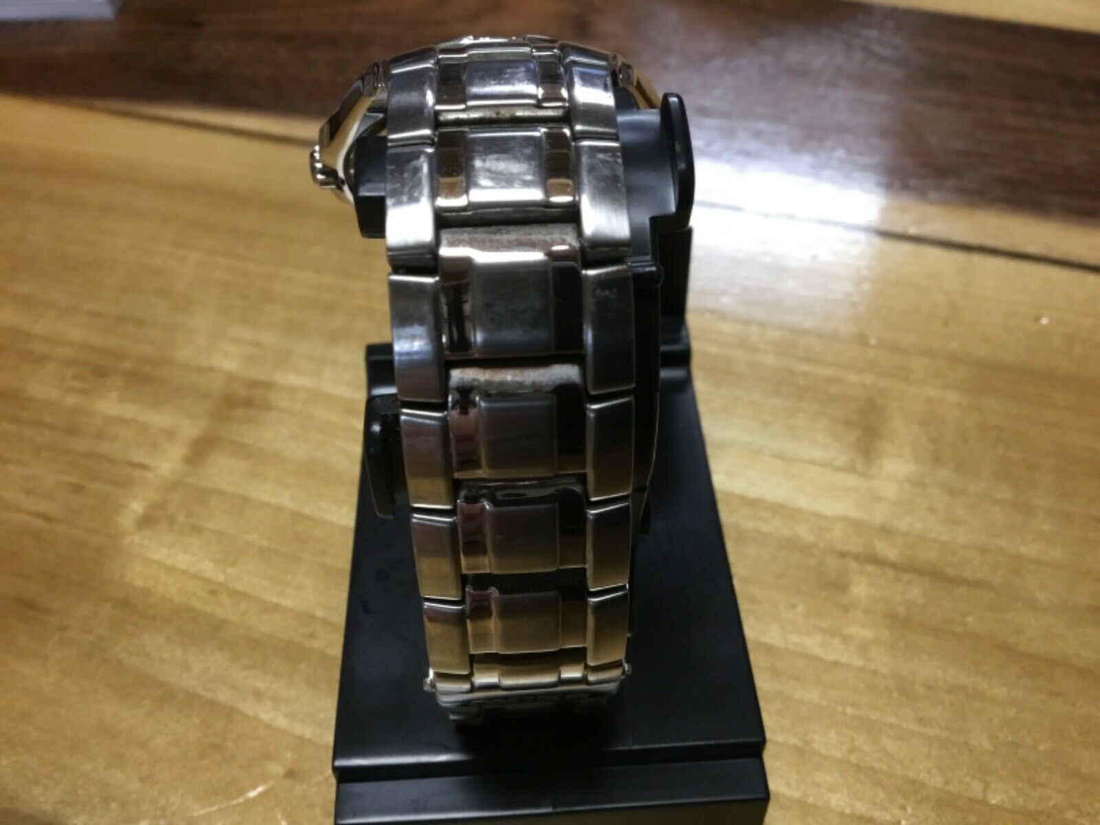 Seiko Men's Analog Quartz 100m Stainless Steel Watch 7N42-OEHO | WatchCharts
