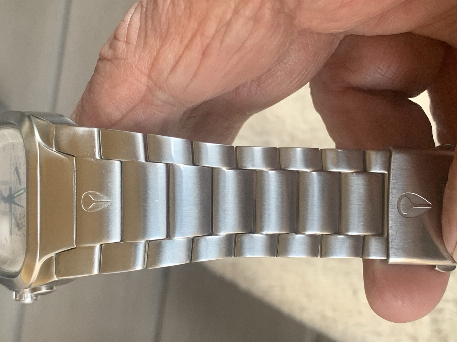 希少 NIXON LARGE ＆ IN CHARGE THE PRODUCER NIXON LARGE & IN CHARGE THE PRODUCER .CHONOGRAPH MENS WATCH. NEW